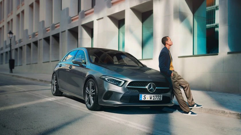 Mercedes-Benz A-Class: exterior design The image shows the A-class from the front at an angle.